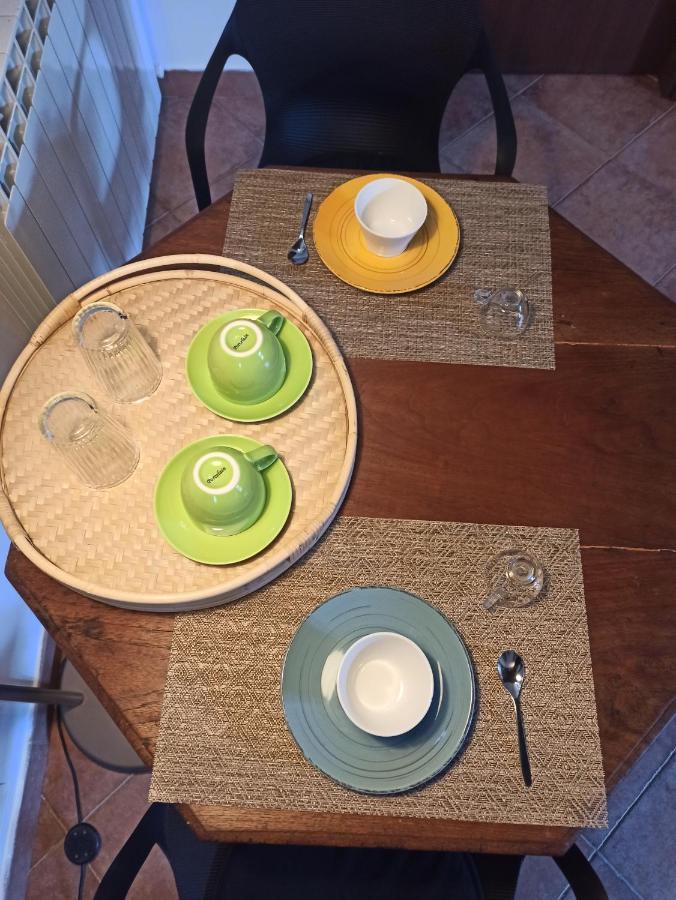 L'Angelo Pellegrino Miniappartamenti รีเอติ ภายนอก รูปภาพ