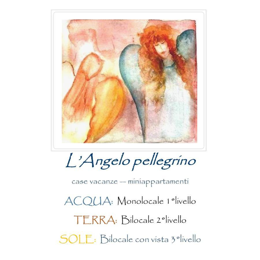 L'Angelo Pellegrino Miniappartamenti รีเอติ ภายนอก รูปภาพ